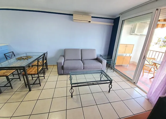 Apartamento Karina Beach-5