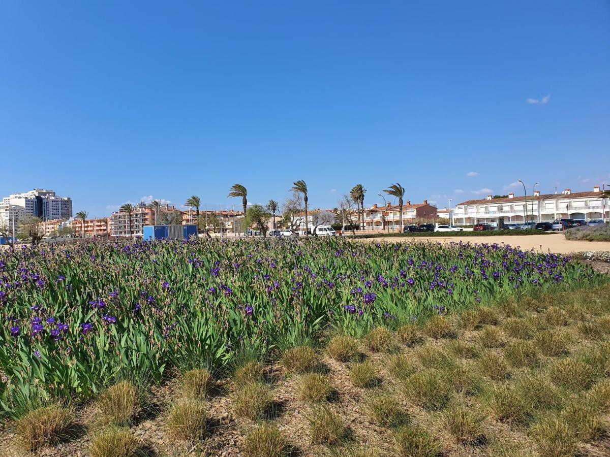 Karina Beach-5 Empuriabrava